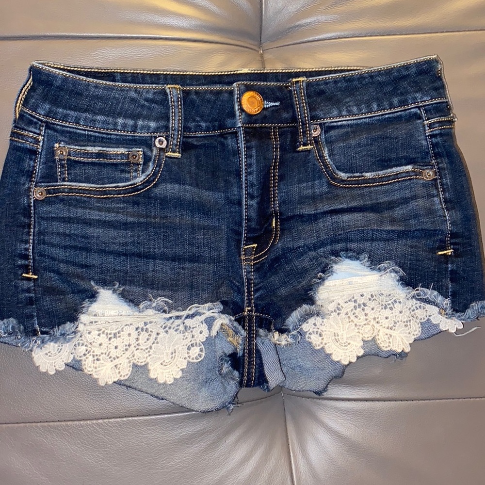 American Eagle Outfitters Super Stretch Denim Shorts Size 2